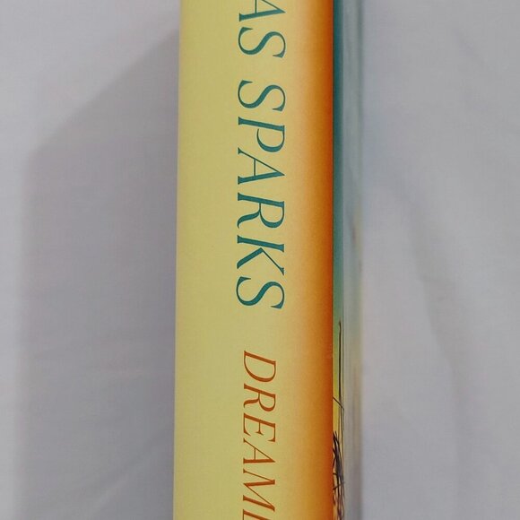 Nicholas Sparks Dreamland Book - Picture 3 of 4